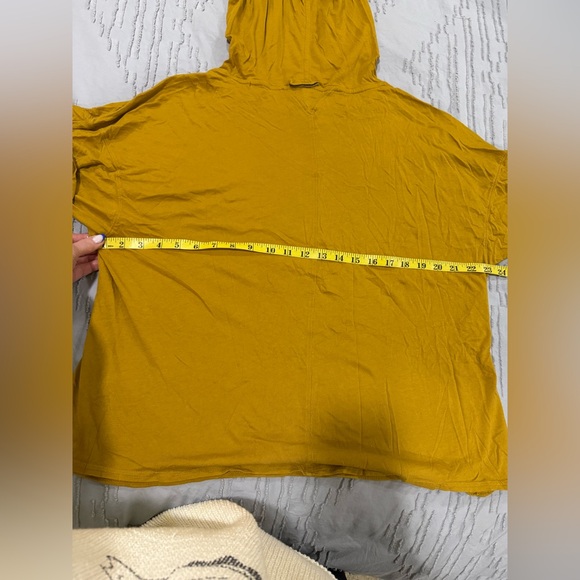 Free People Movement Hooded Top - Picture 6 of 9